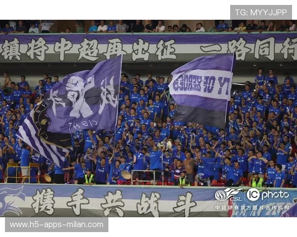 青岛海牛主场战胜武汉三镇 拿下保级关键胜利 青岛海牛主场战胜武汉三镇 拿下保级关键胜利