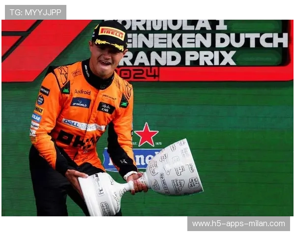 维斯塔潘坦言:能上领奖台连我都没想到——赛场背后的心路历程 维斯塔潘坦言:能上领奖台连我都没想到——赛场背后的心路历程