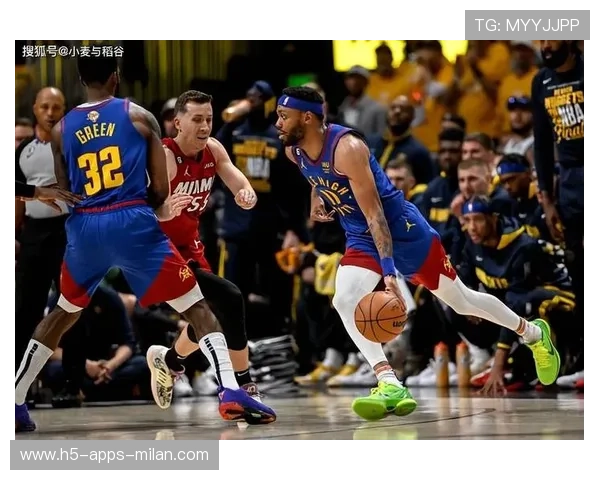 中后场控球率与逼抢强度的对照：完善防守体系的关键密码