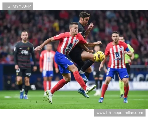 西甲皇马中场串联流畅，进攻端连续冲击